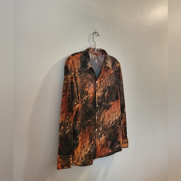 Autumn Leaves Brown Button Up Shirt | Size Medium - Picture 2 of 7